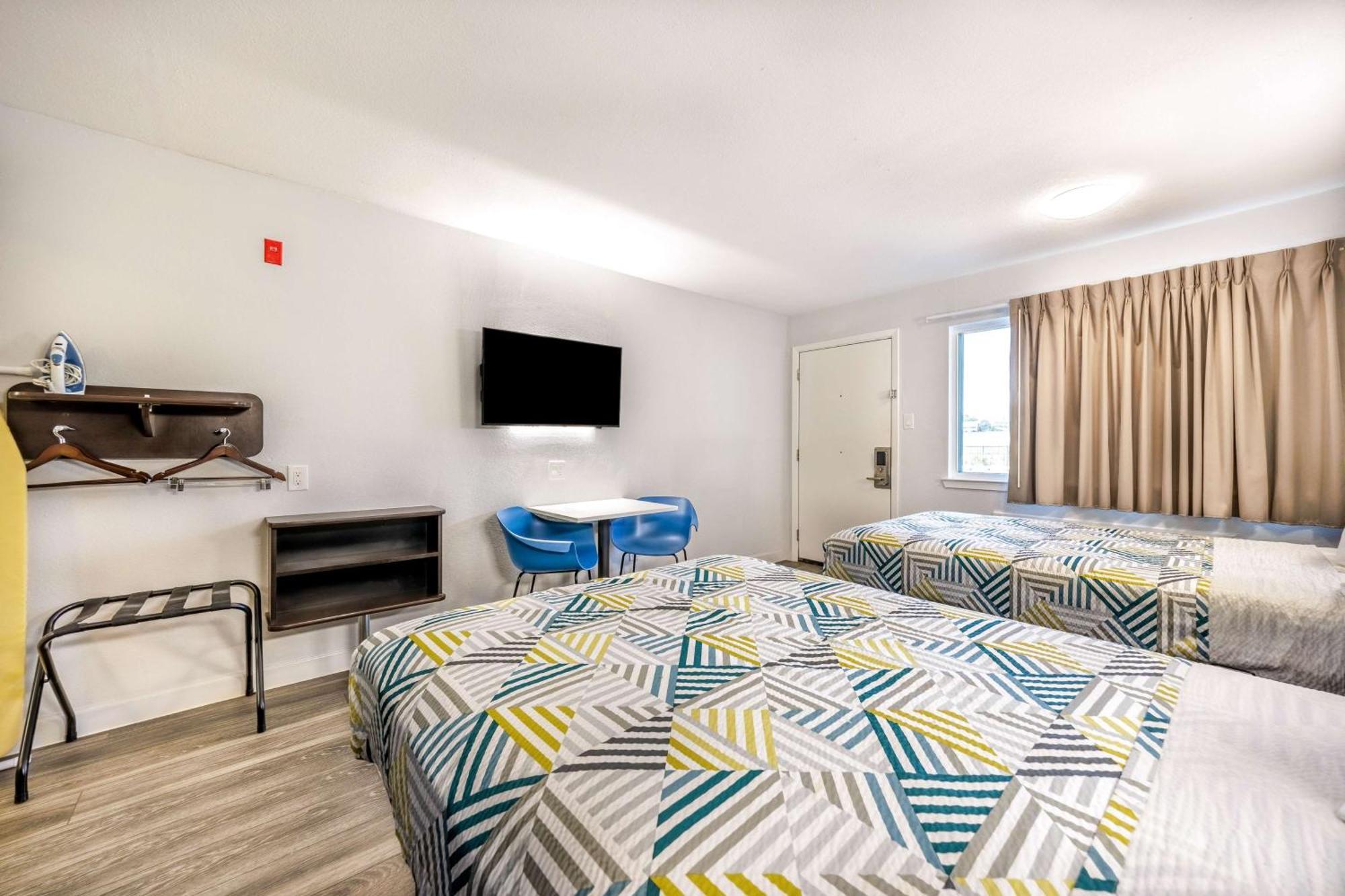 Studio 6 Fort Worth, Tx - Stockyards East Ngoại thất bức ảnh