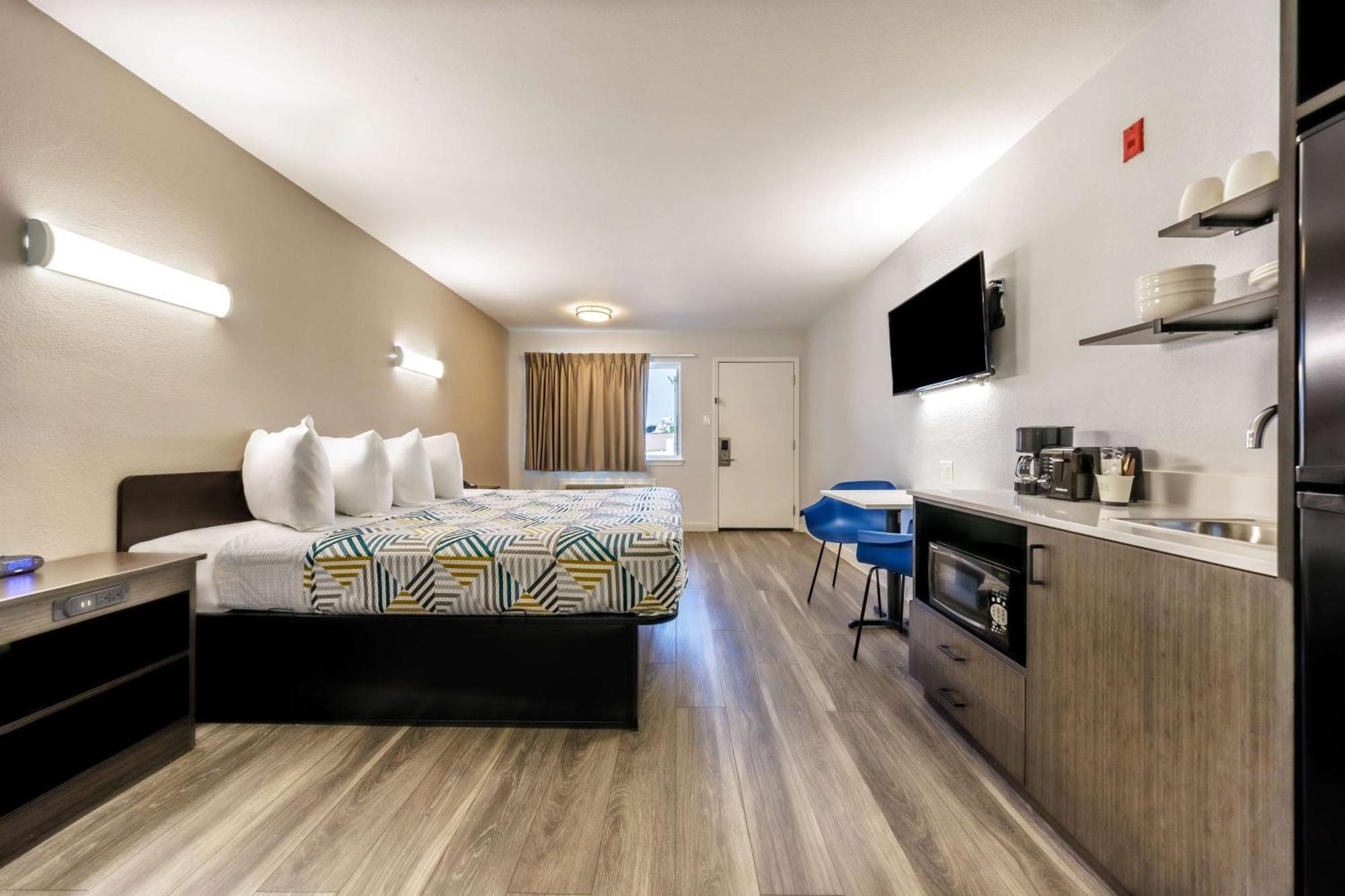Studio 6 Fort Worth, Tx - Stockyards East Ngoại thất bức ảnh